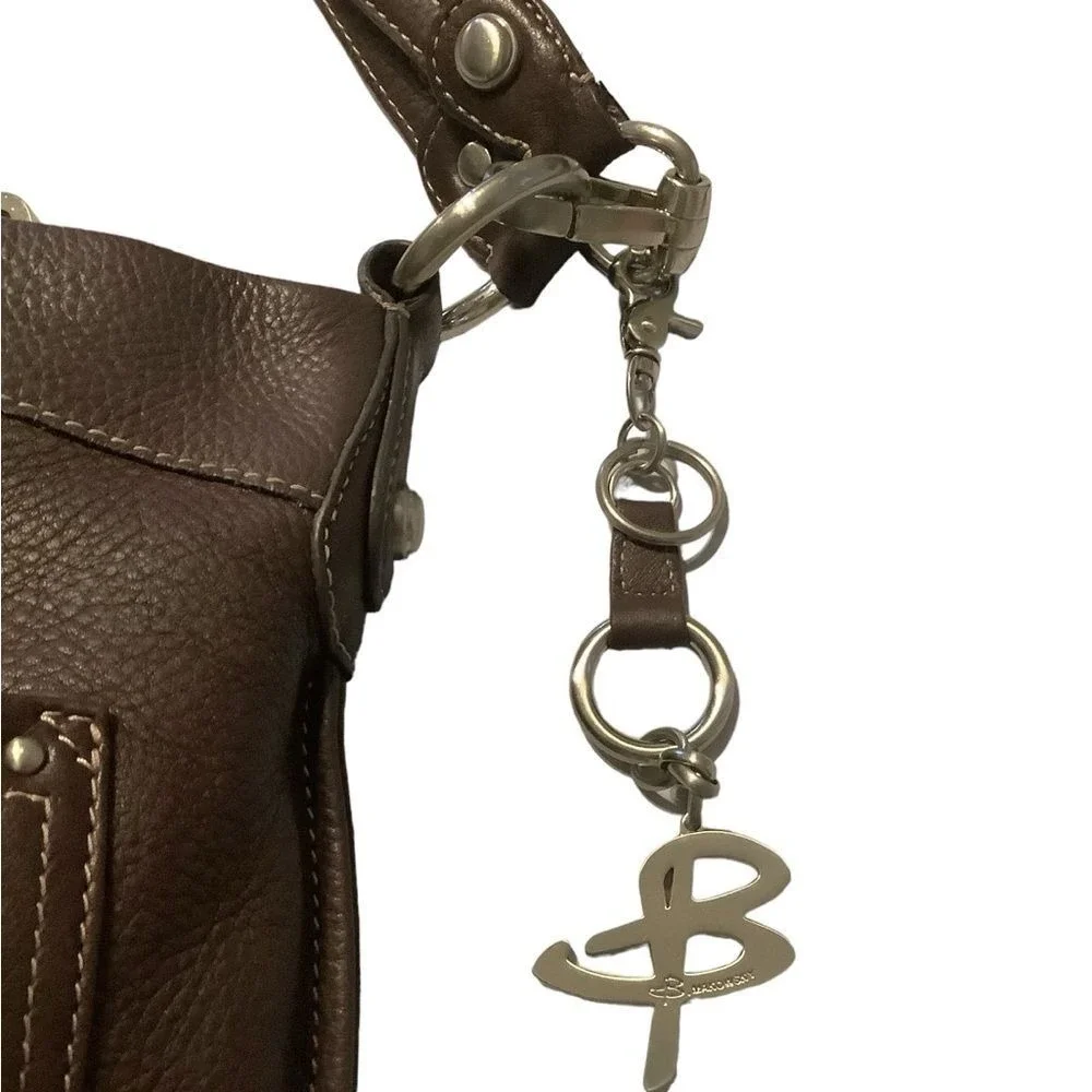 B. Makowsky brown Togo leather crossbody handbag with silver hardware‎